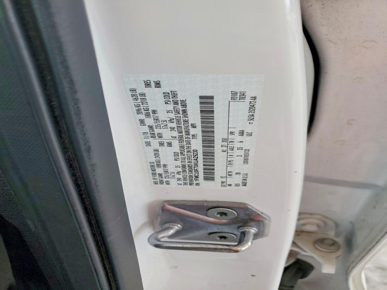 Ford Escape S