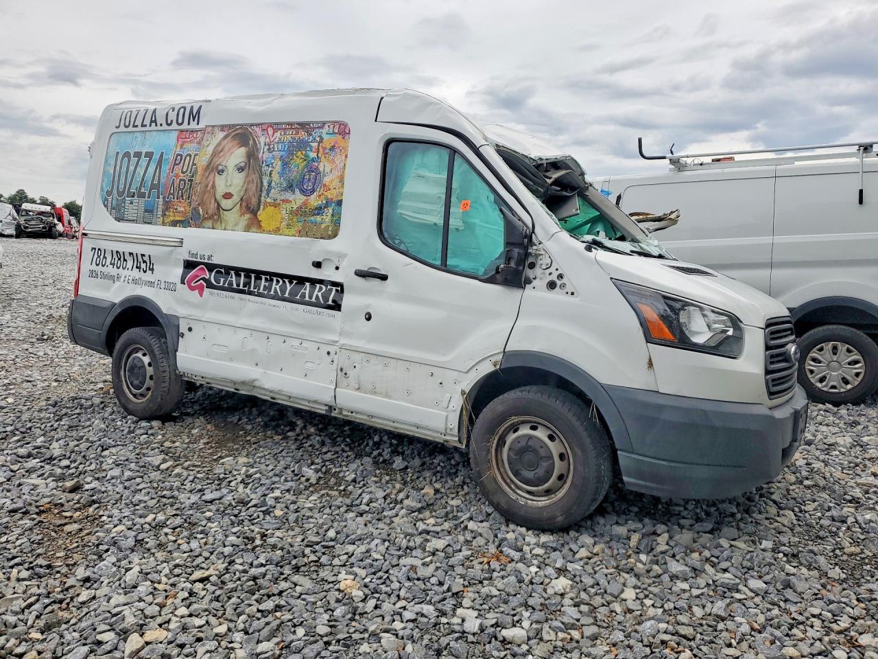 Ford Transit T-150