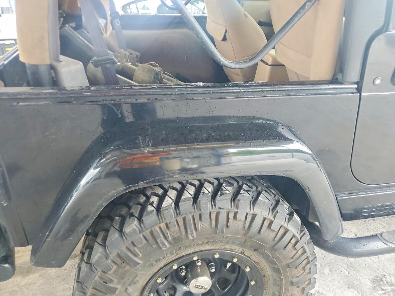 Jeep Wrangler Sahara