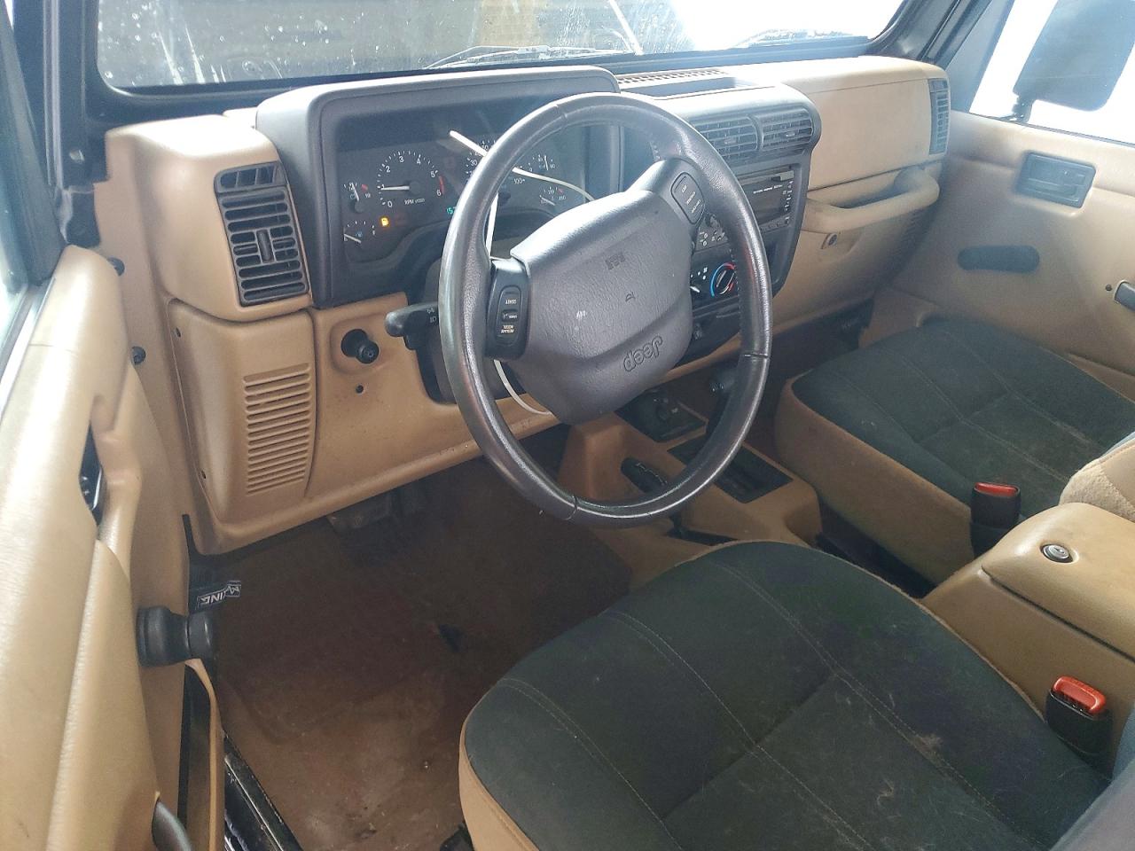 Jeep Wrangler Sahara