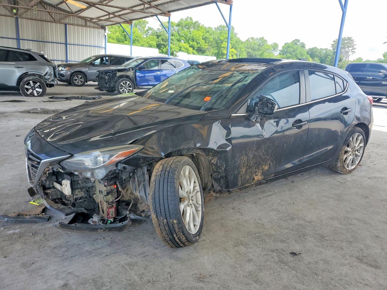 Salvage Mazda 3 Image