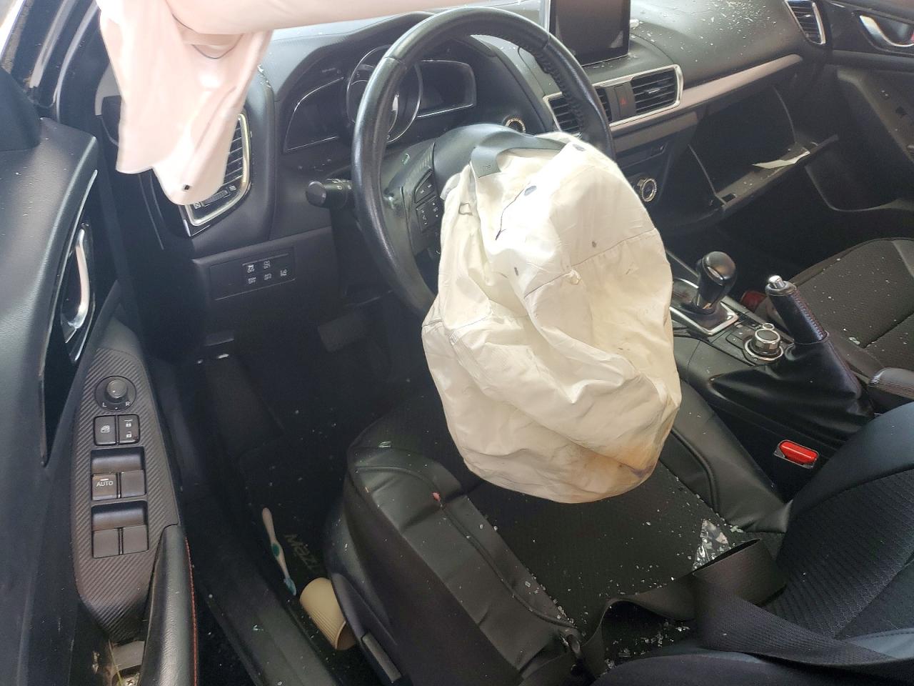 Mazda 3 Grand Touring