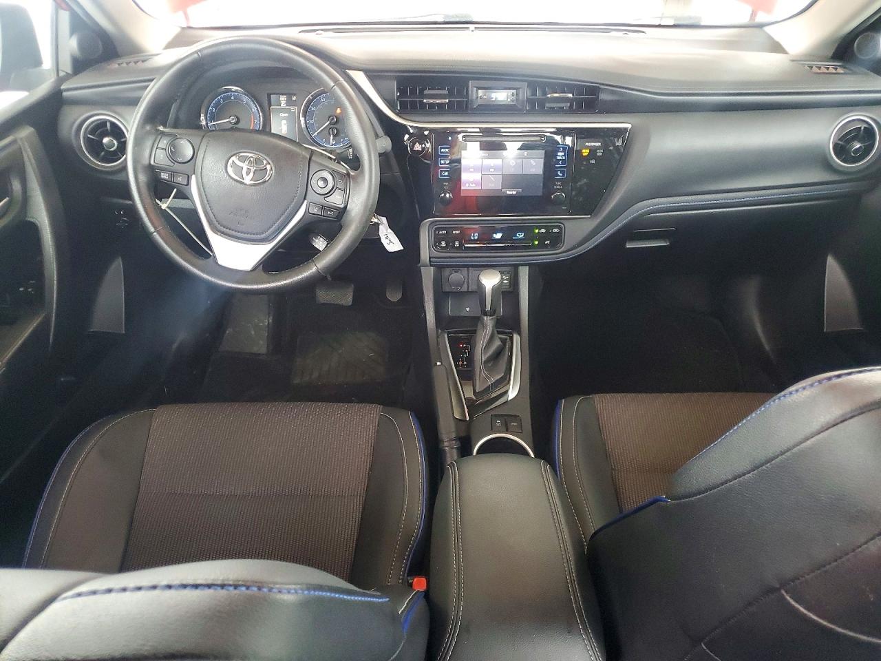 Toyota Corolla Se