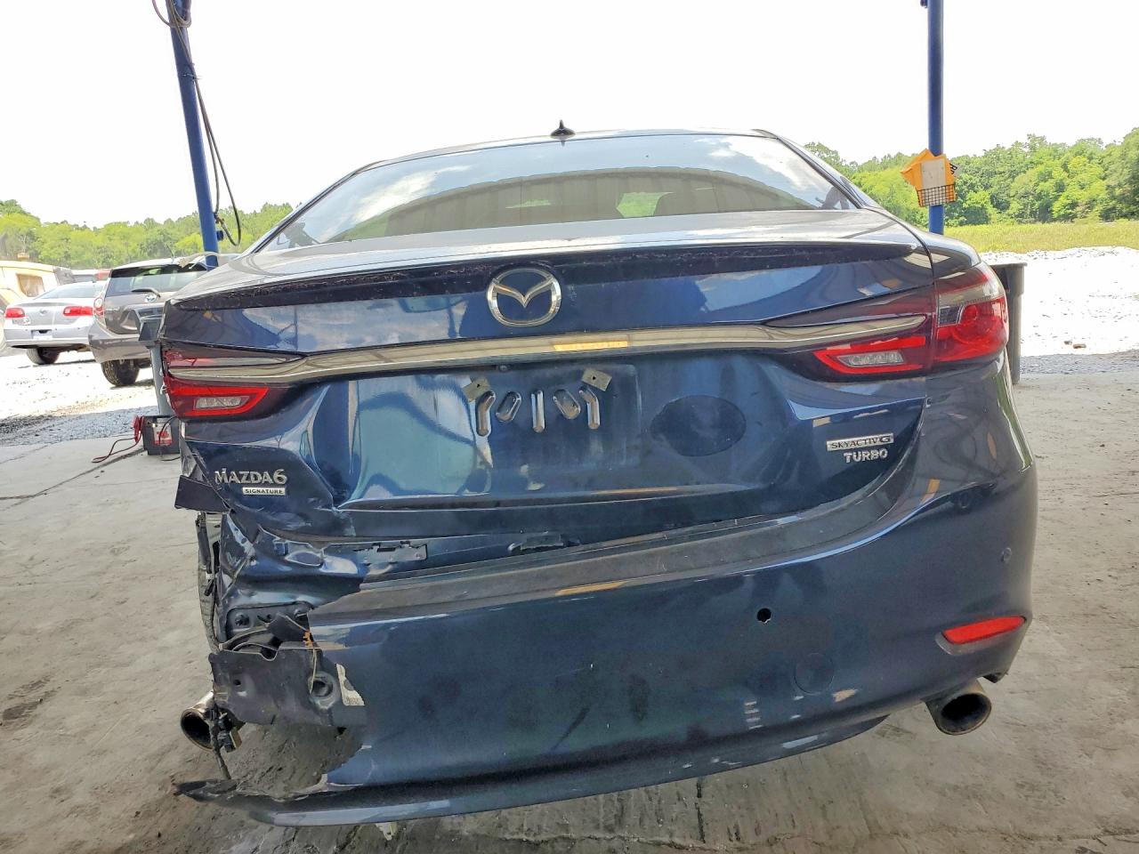 Mazda 6 Signature