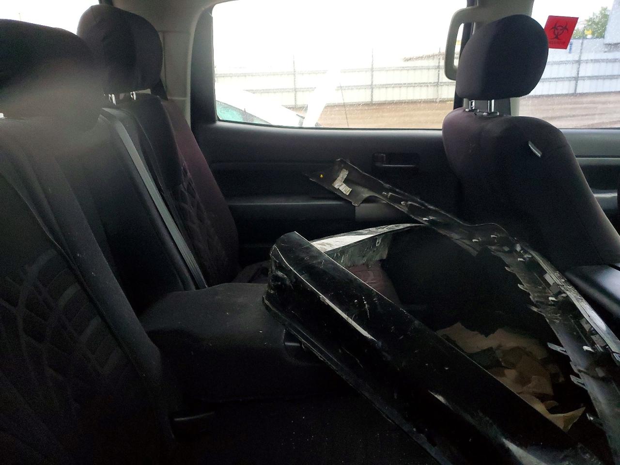 Toyota Tundra Crewmax Sr5