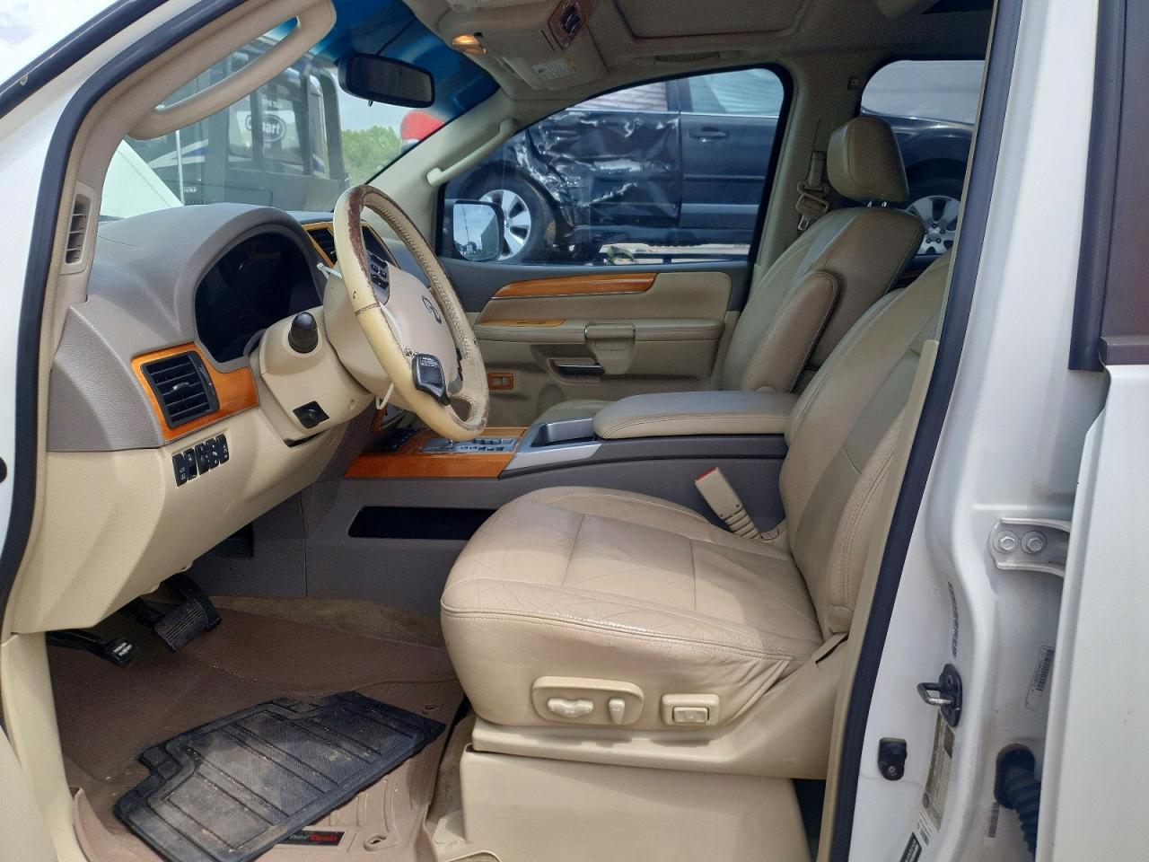 INFINITI Qx Base