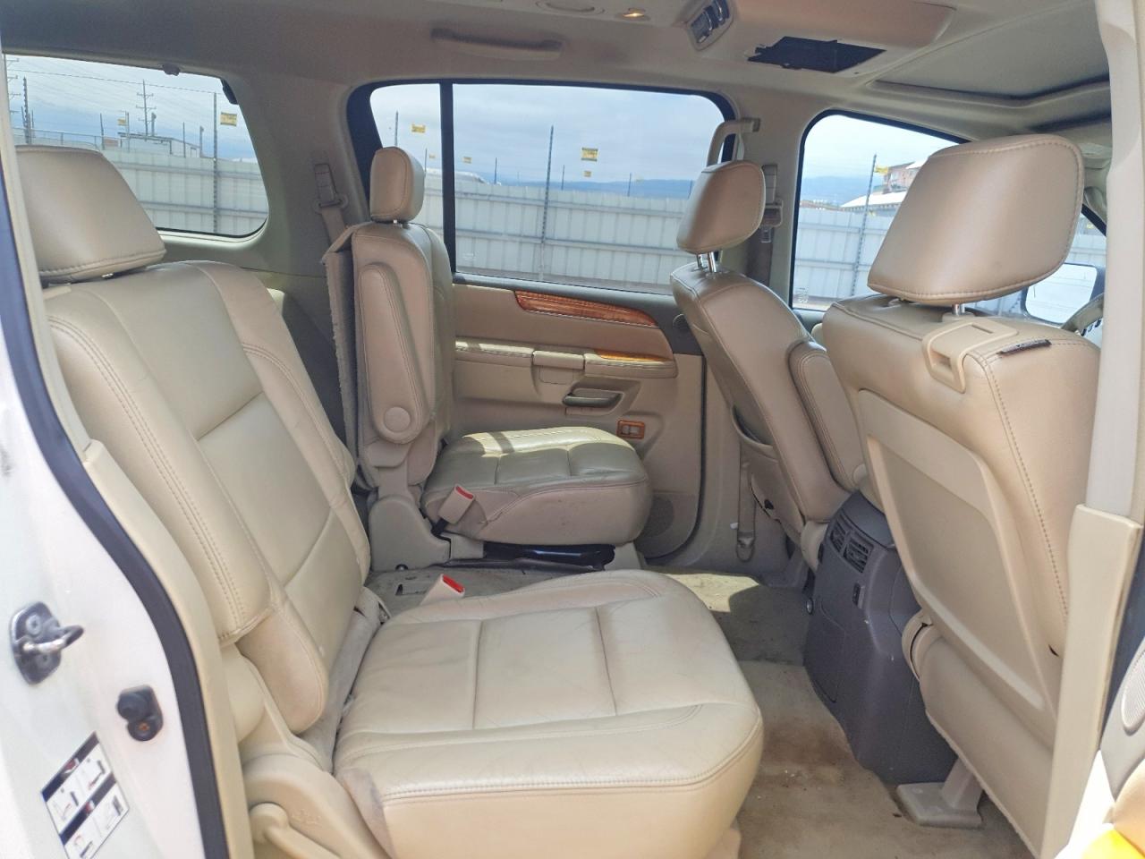 INFINITI Qx Base