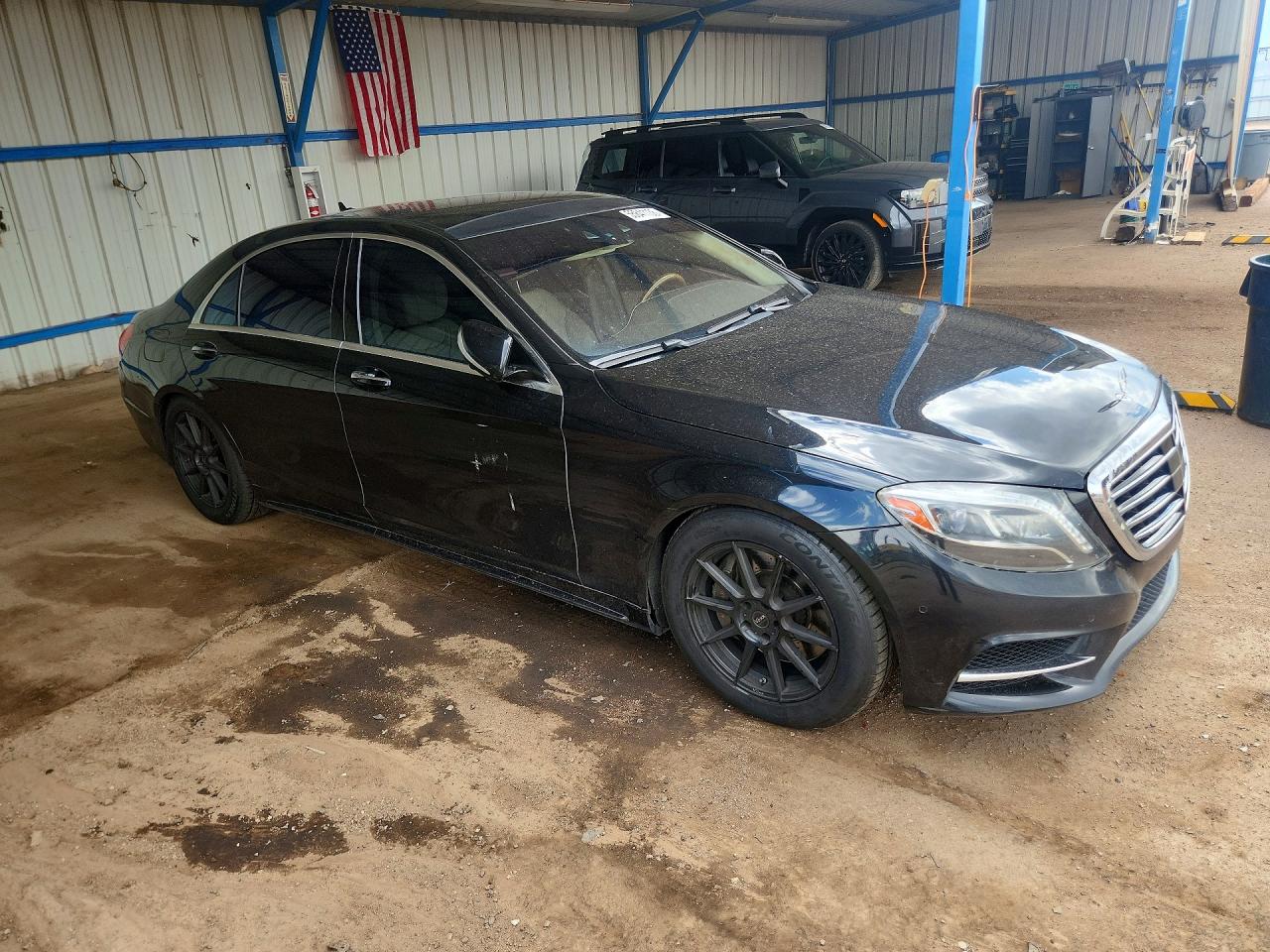 Mercedes-Benz S-Class 550 4matic