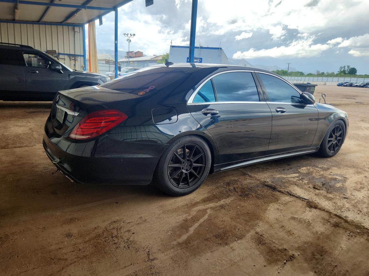 Mercedes-Benz S-Class 550 4matic