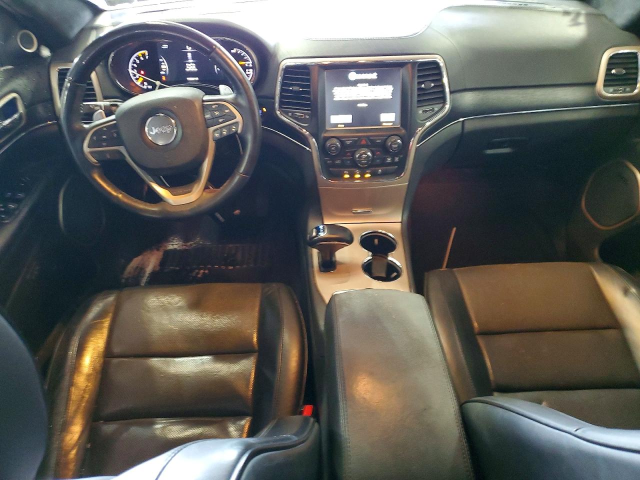 Jeep Cherokee Summit