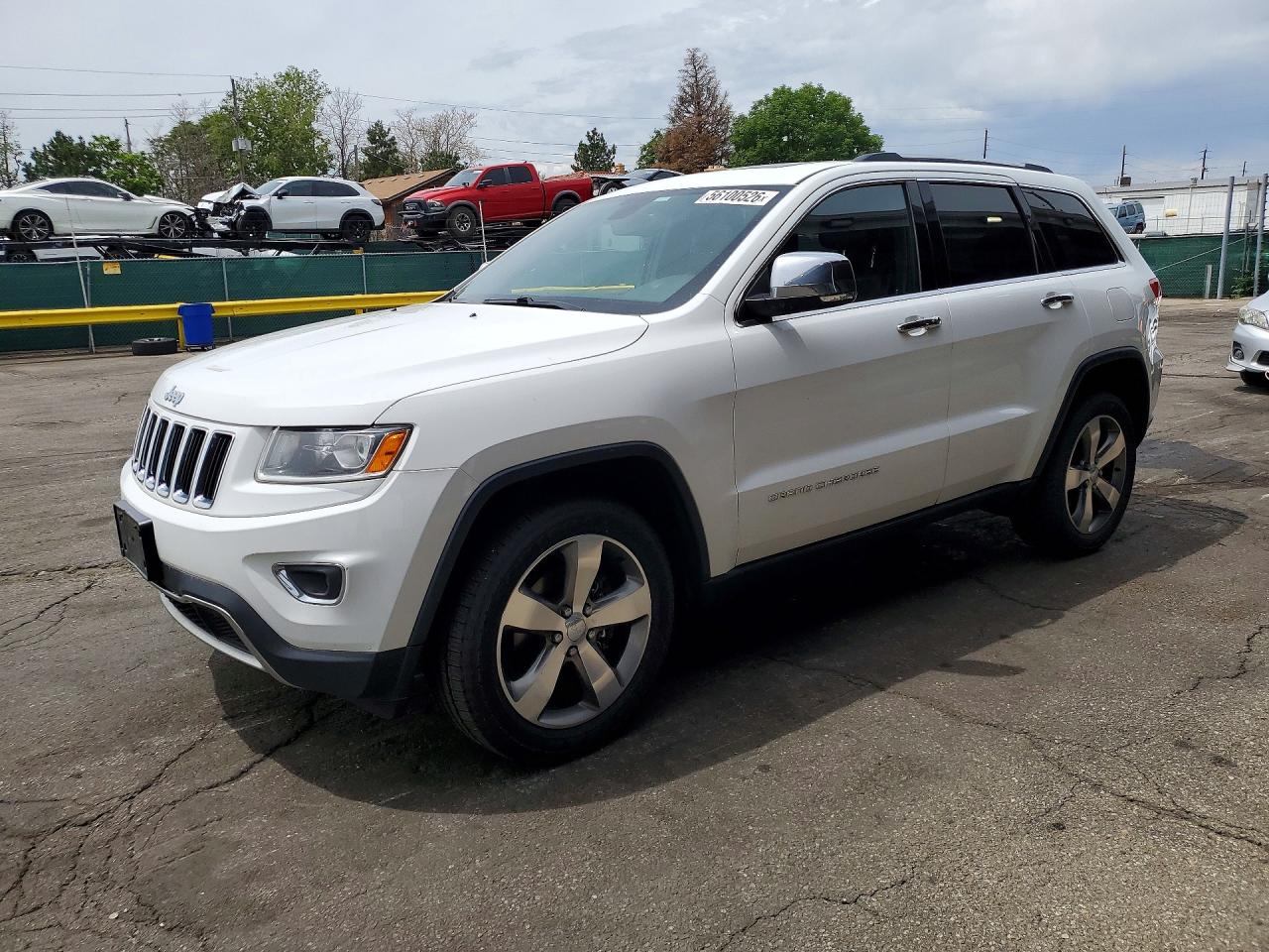 Salvage Jeep Cherokee Image
