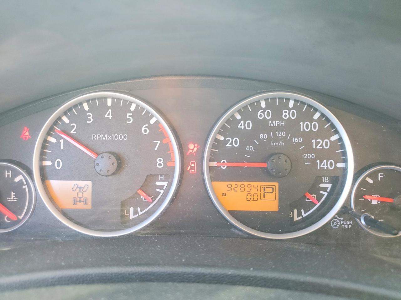 Nissan Frontier Se V6