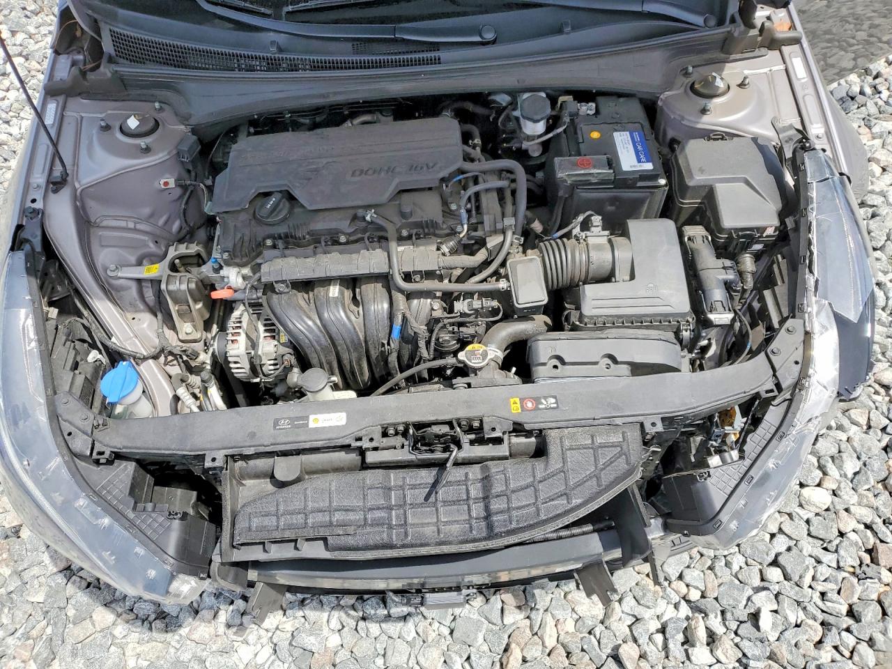 Hyundai ELANTRA Sel
