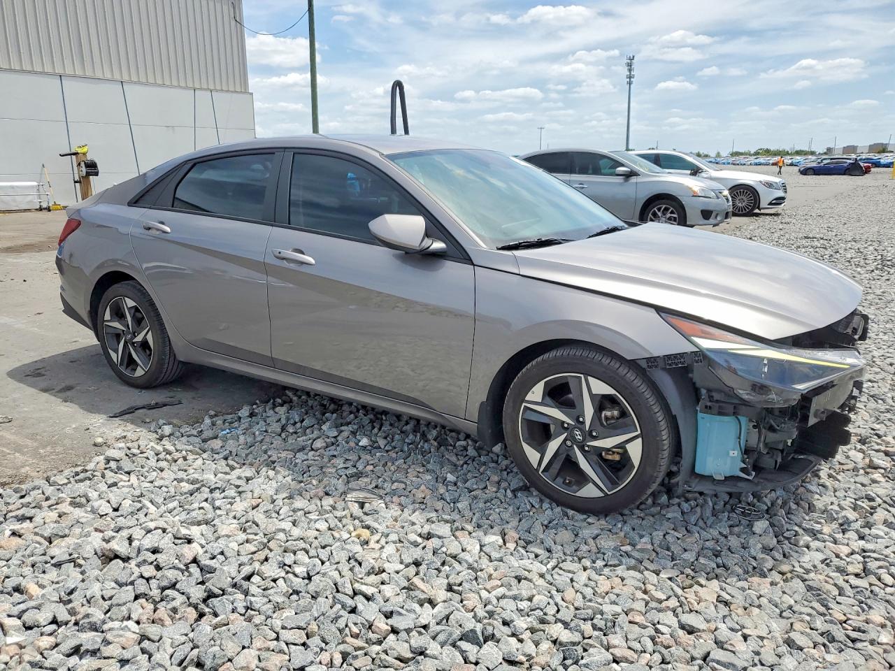 Hyundai ELANTRA Sel