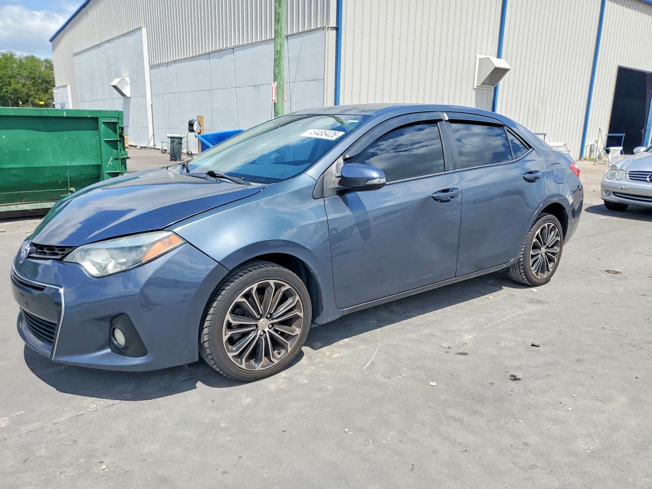 Salvage Toyota Corolla Image