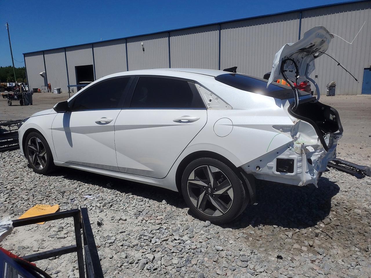 Hyundai ELANTRA Limited