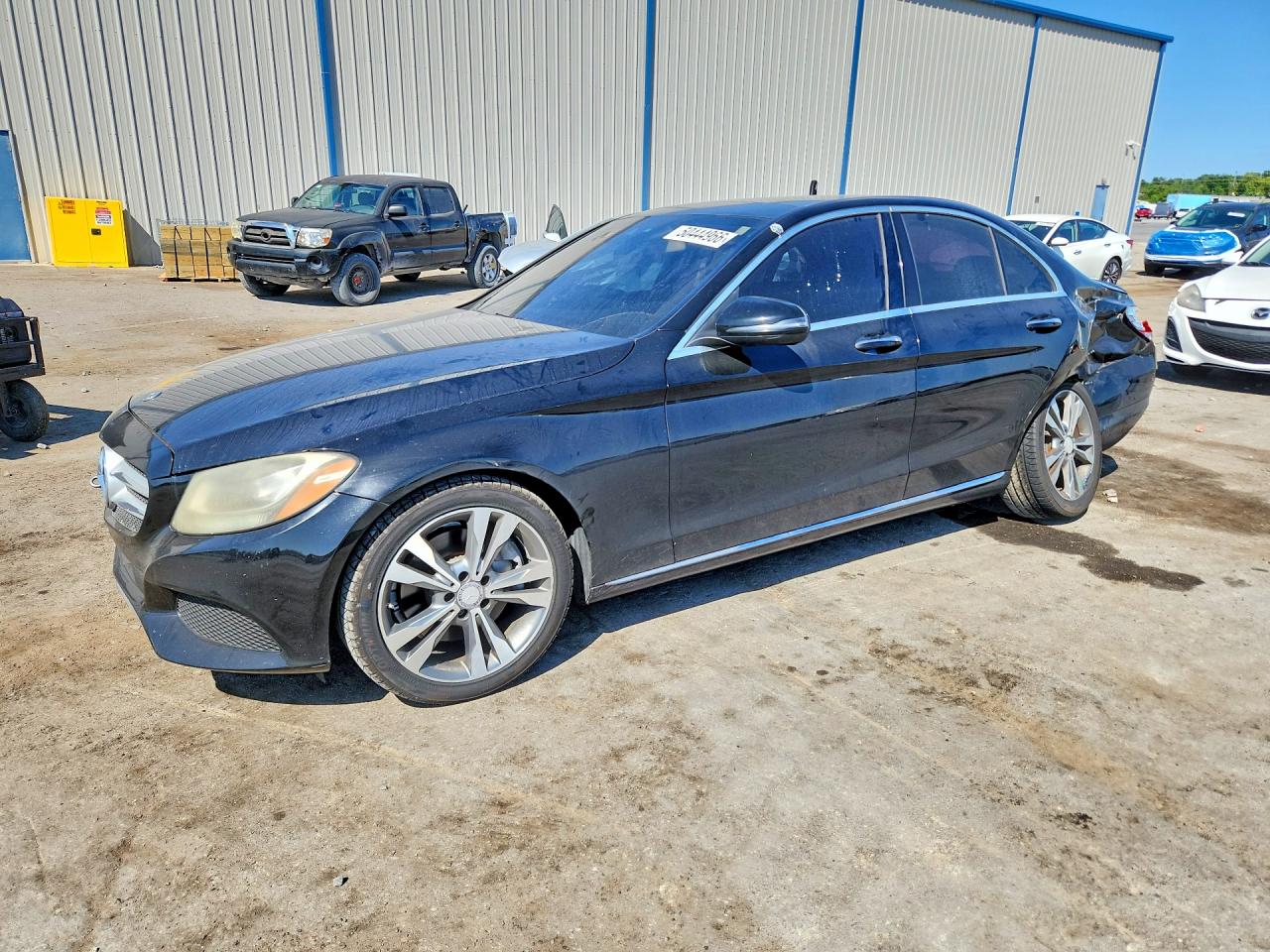 Salvage Mercedes-Benz C-Class Image
