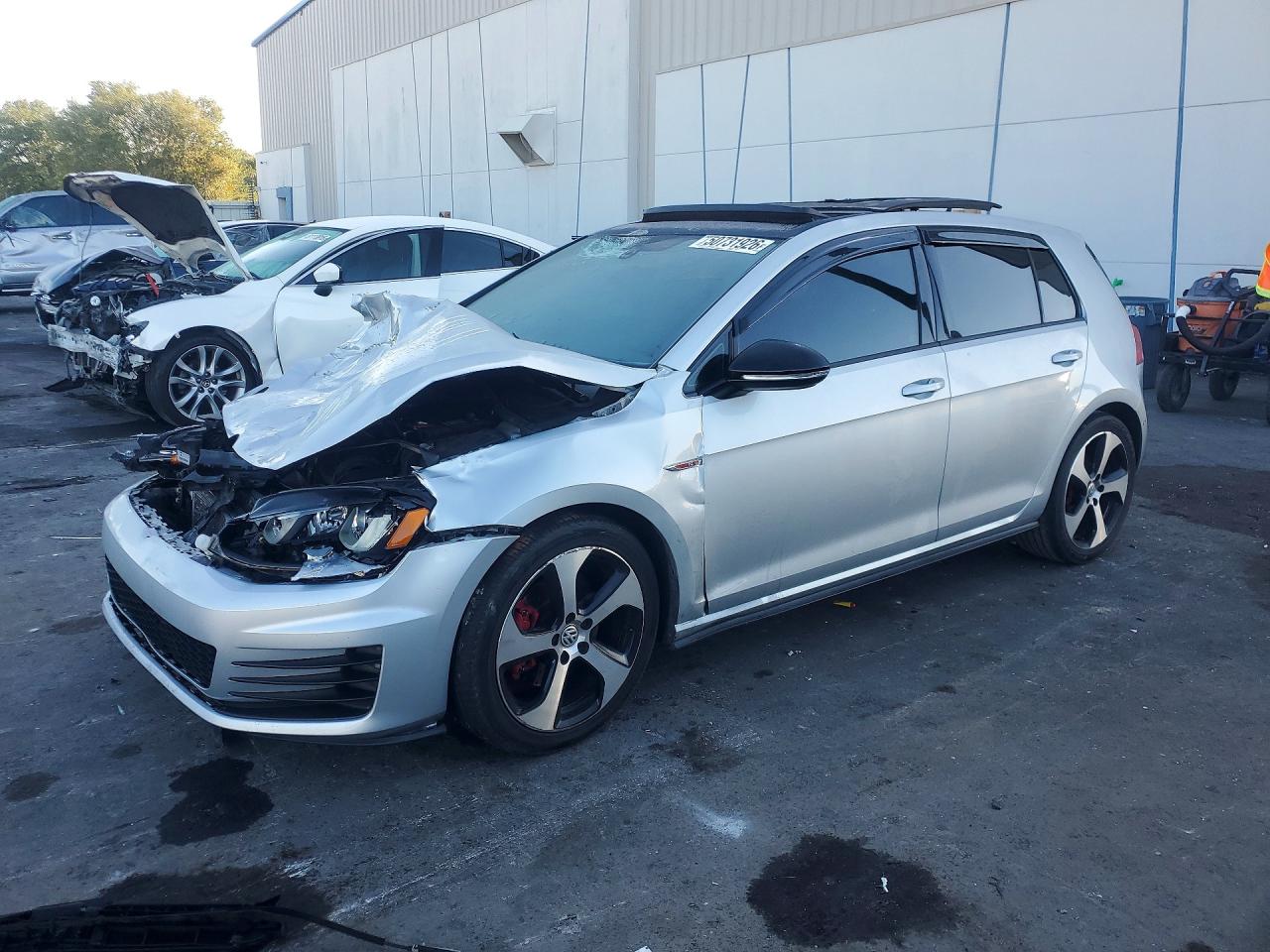 Salvage Volkswagen GTI Image