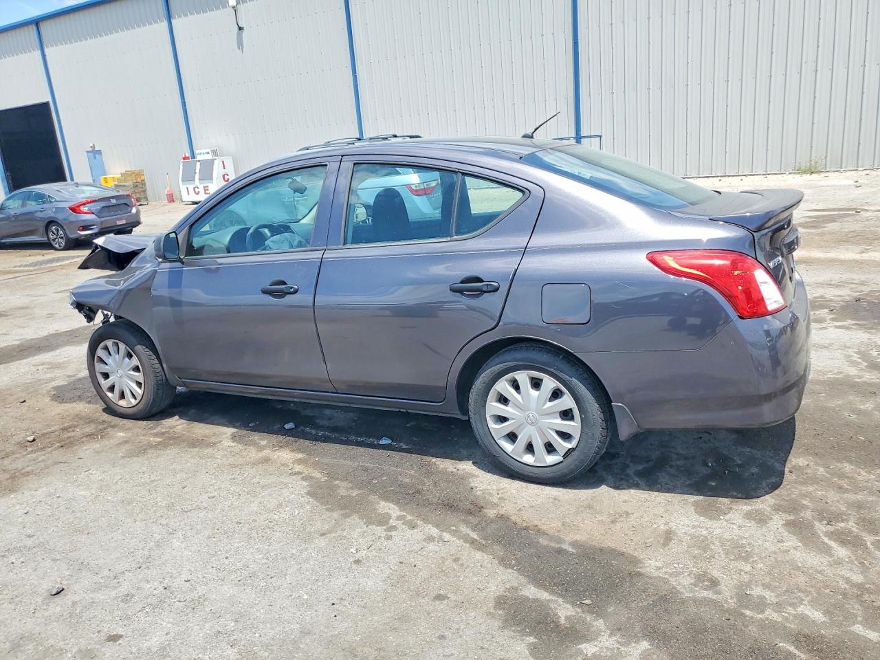 Nissan Versa 1.6 S Plus