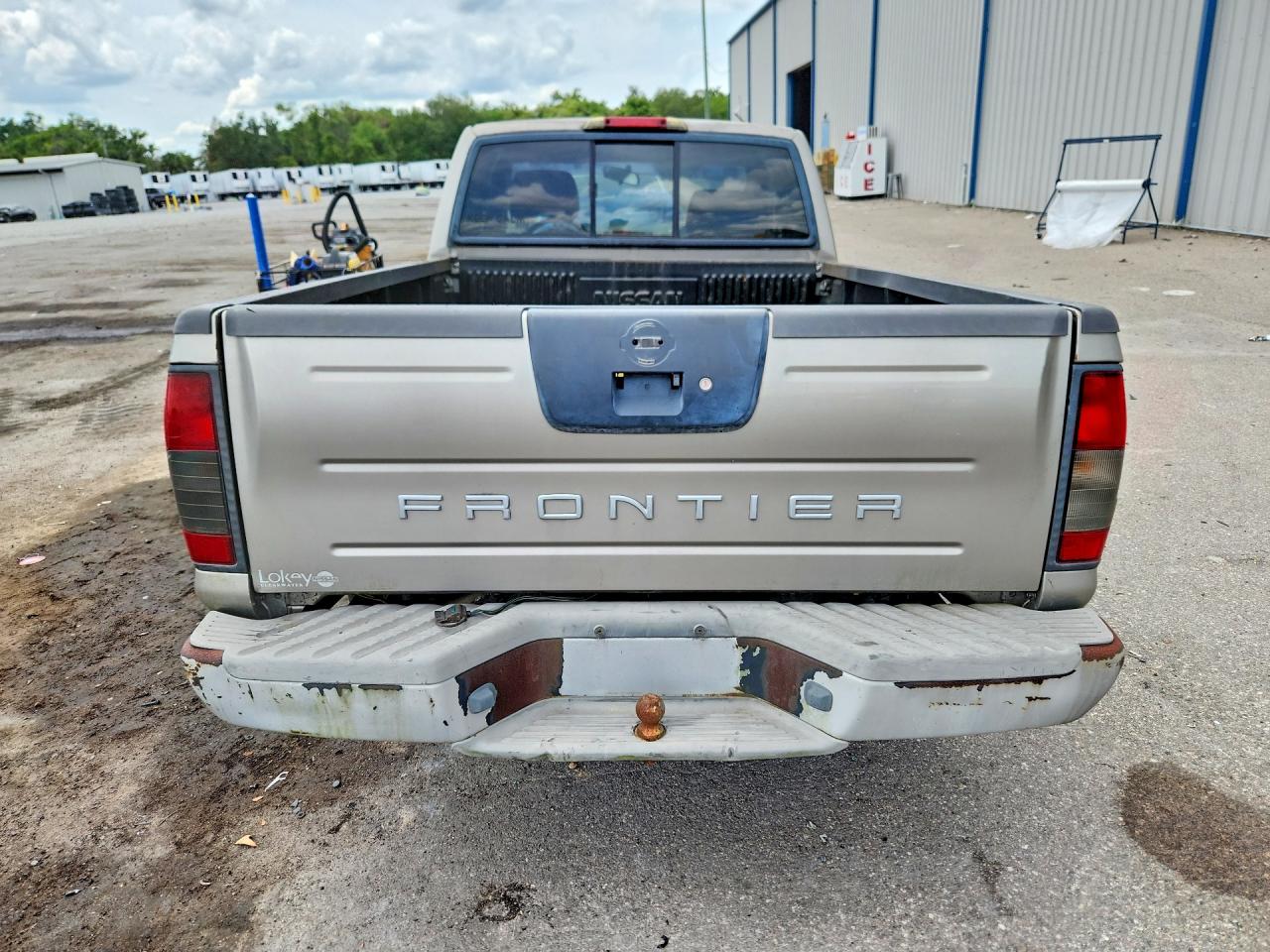 Nissan Frontier King Cab Xe