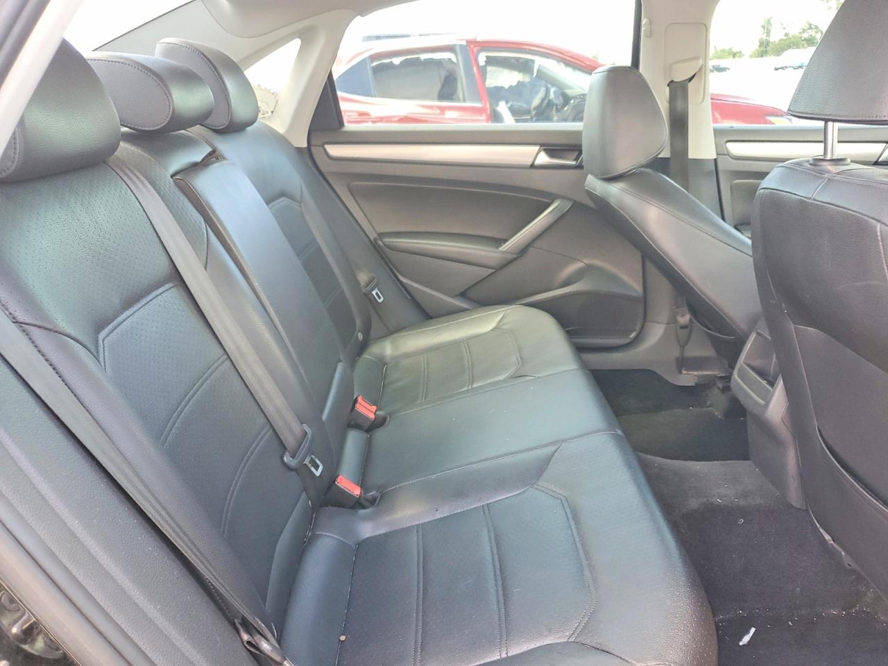 Volkswagen Passat S