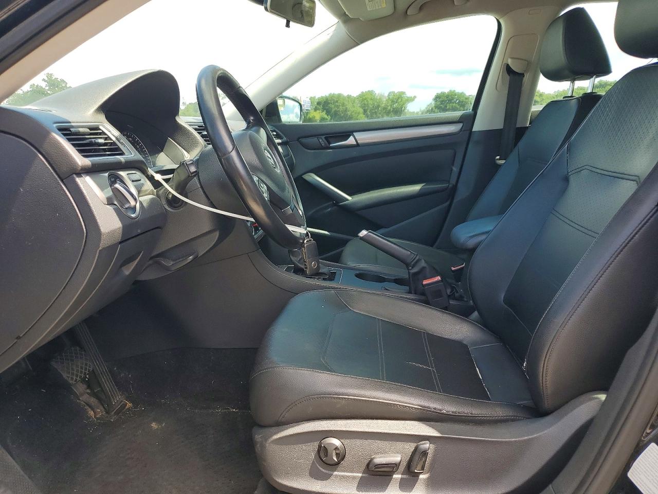 Volkswagen Passat S