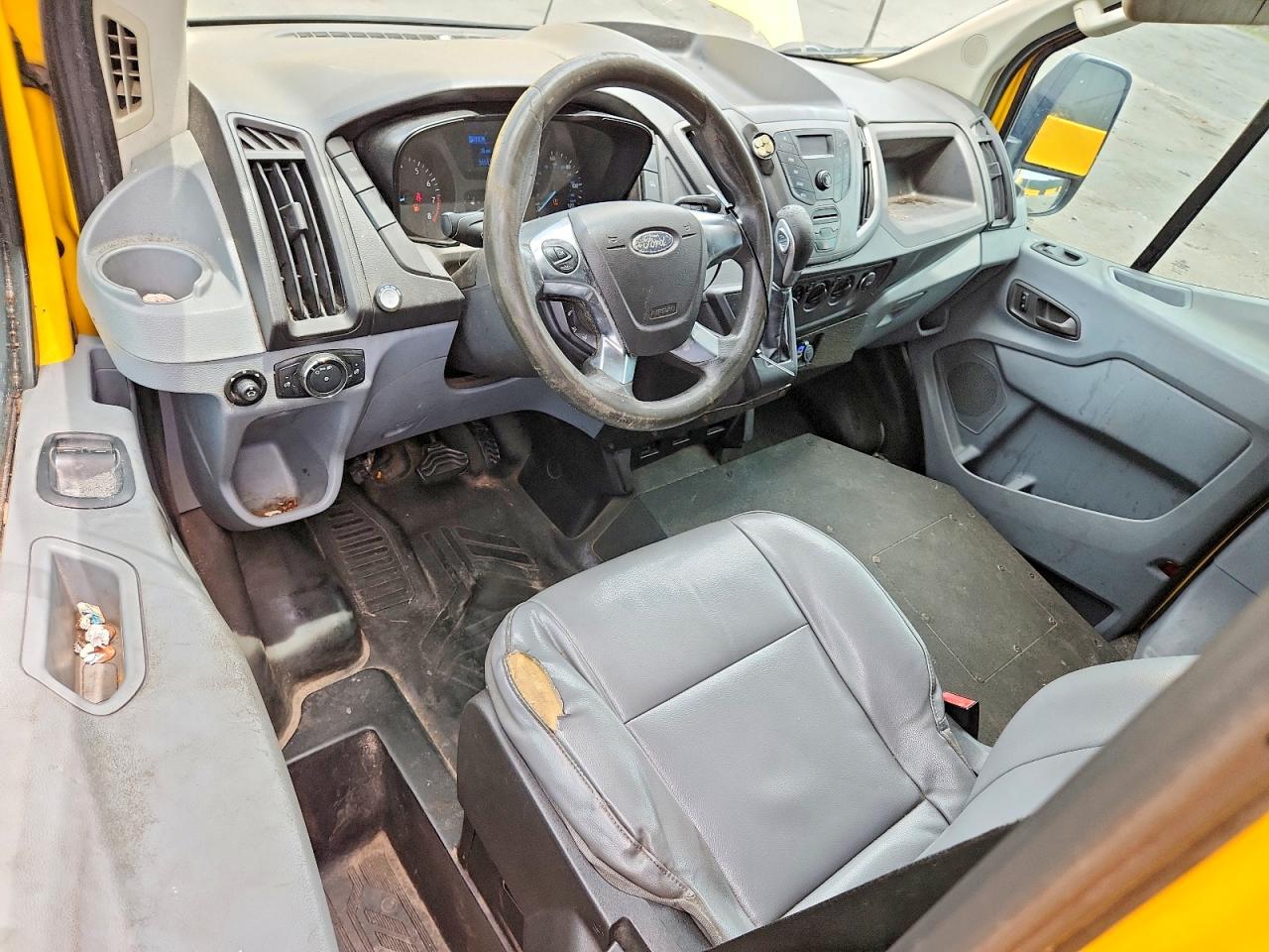 Ford Transit T-250