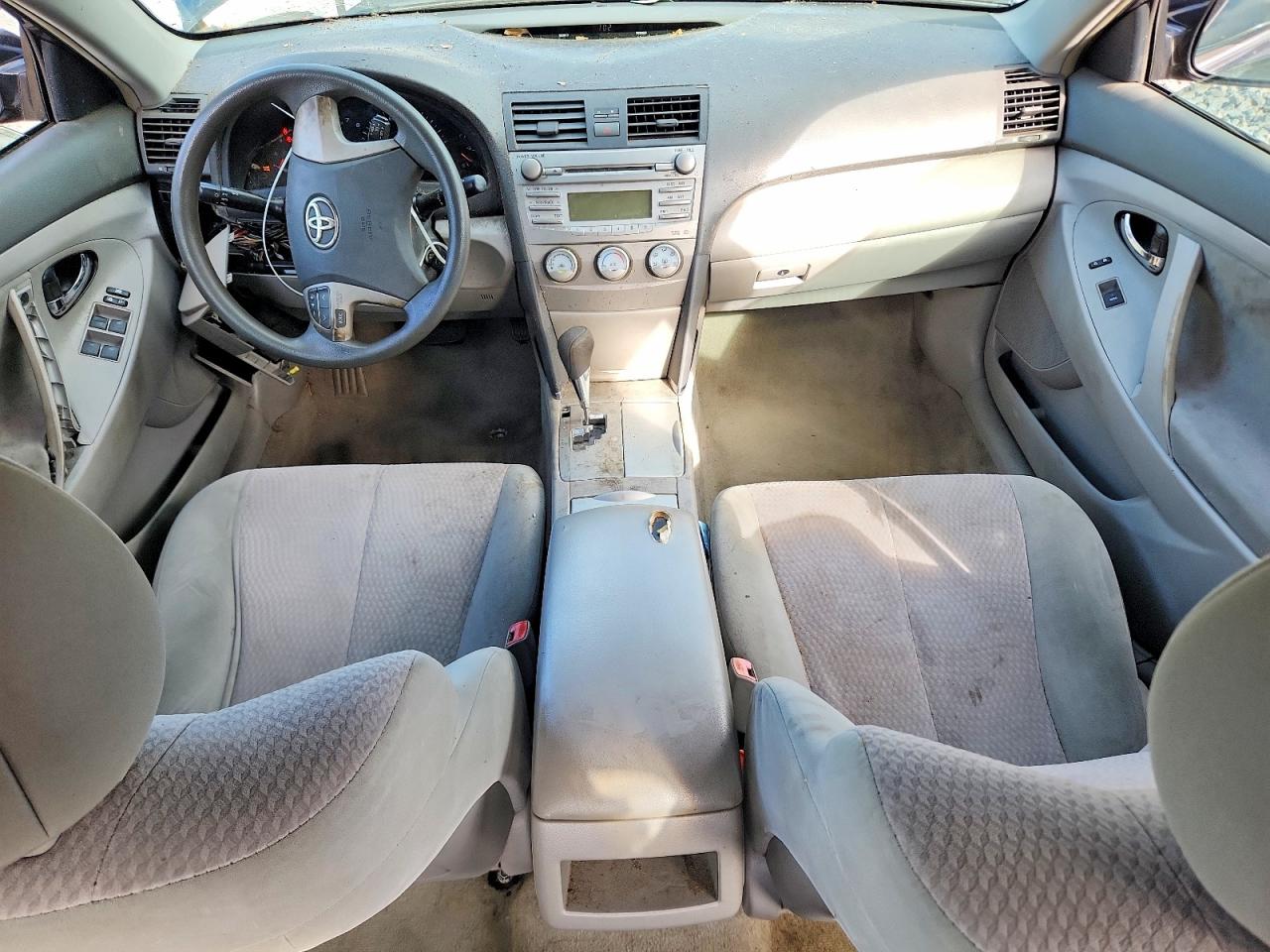 Toyota Camry Base