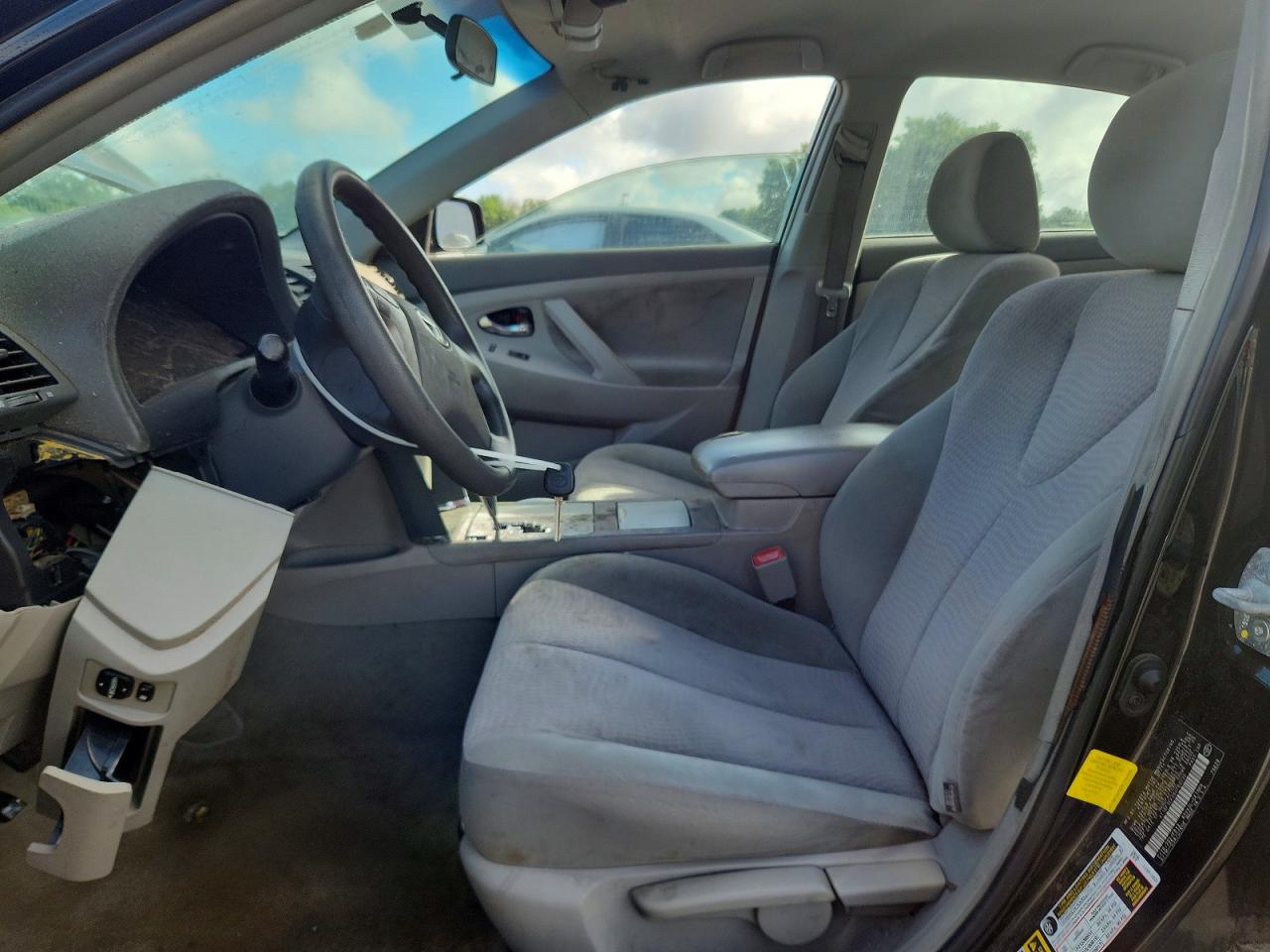 Toyota Camry Base