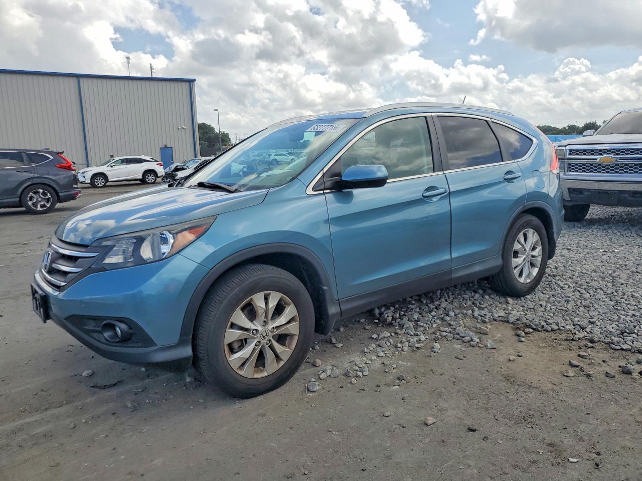 Salvage Honda Crv Image