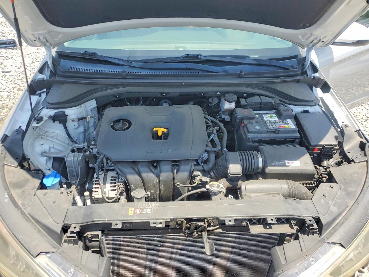 Hyundai ELANTRA Value Edition