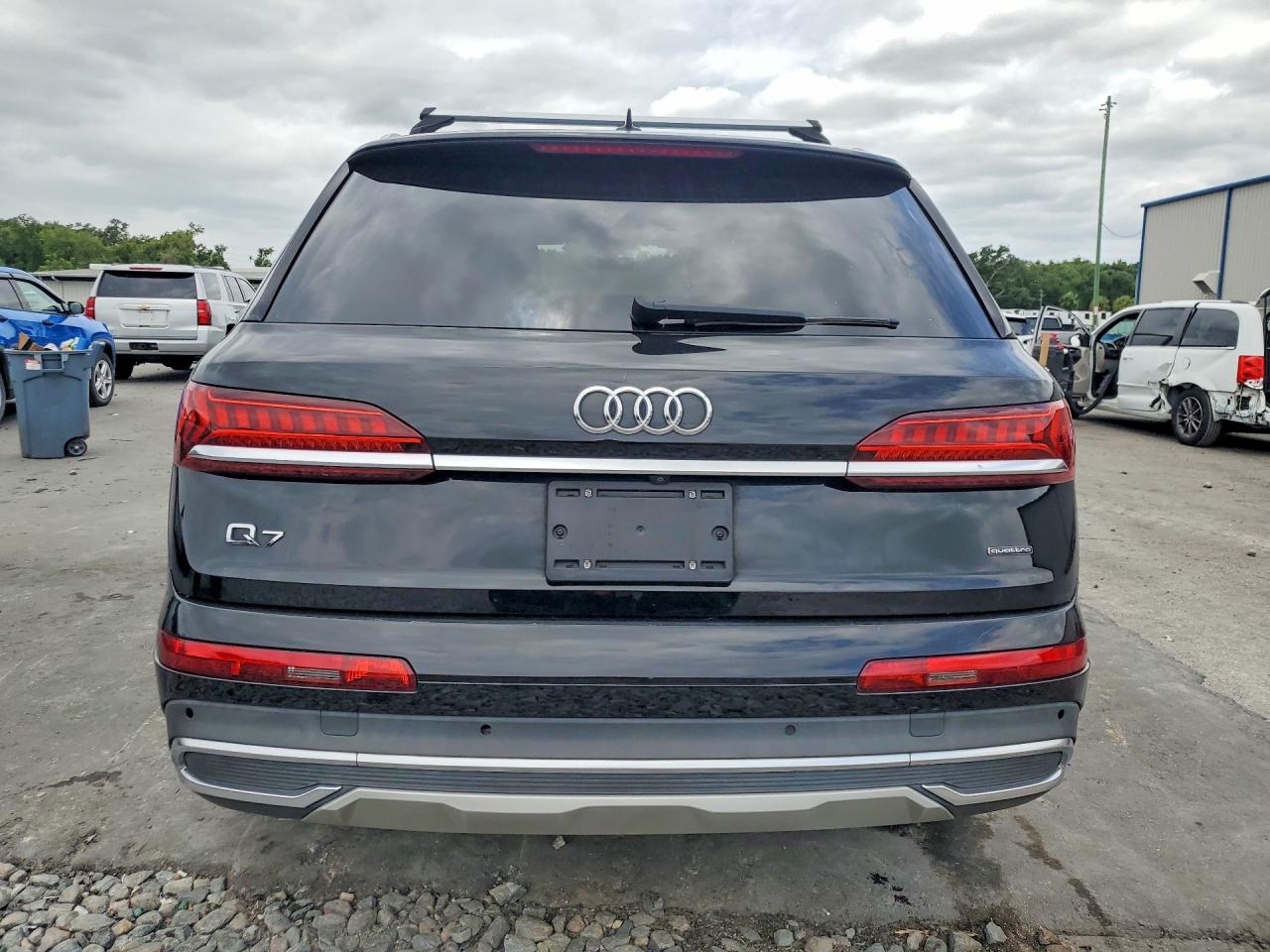 Audi Q7 Premium
