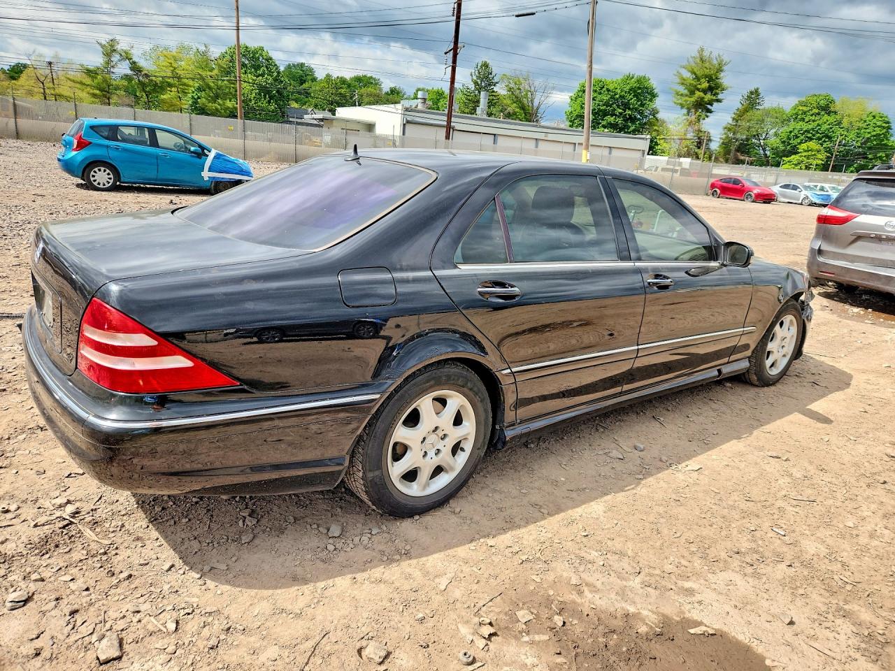 Mercedes-Benz S-Class 430