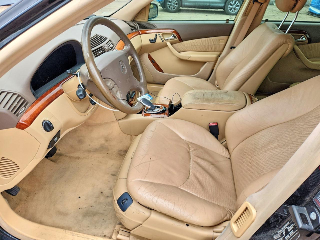 Mercedes-Benz S-Class 430