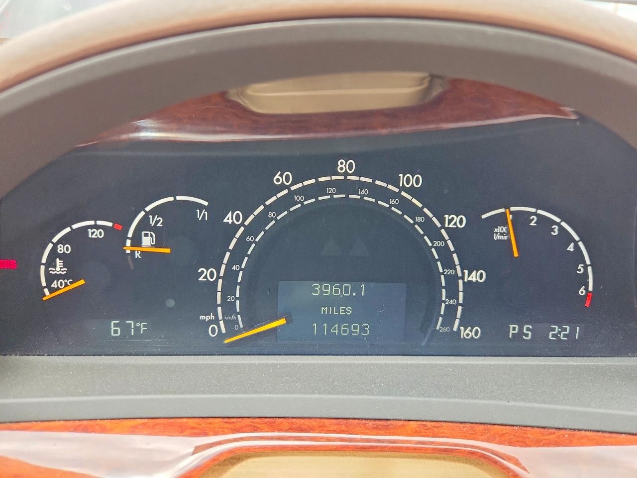 Mercedes-Benz S-Class 430