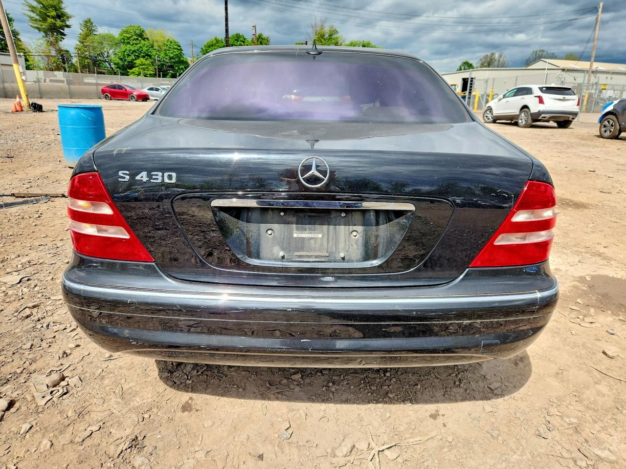 Mercedes-Benz S-Class 430