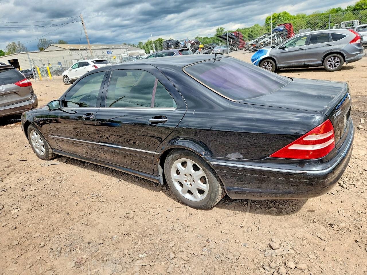Mercedes-Benz S-Class 430