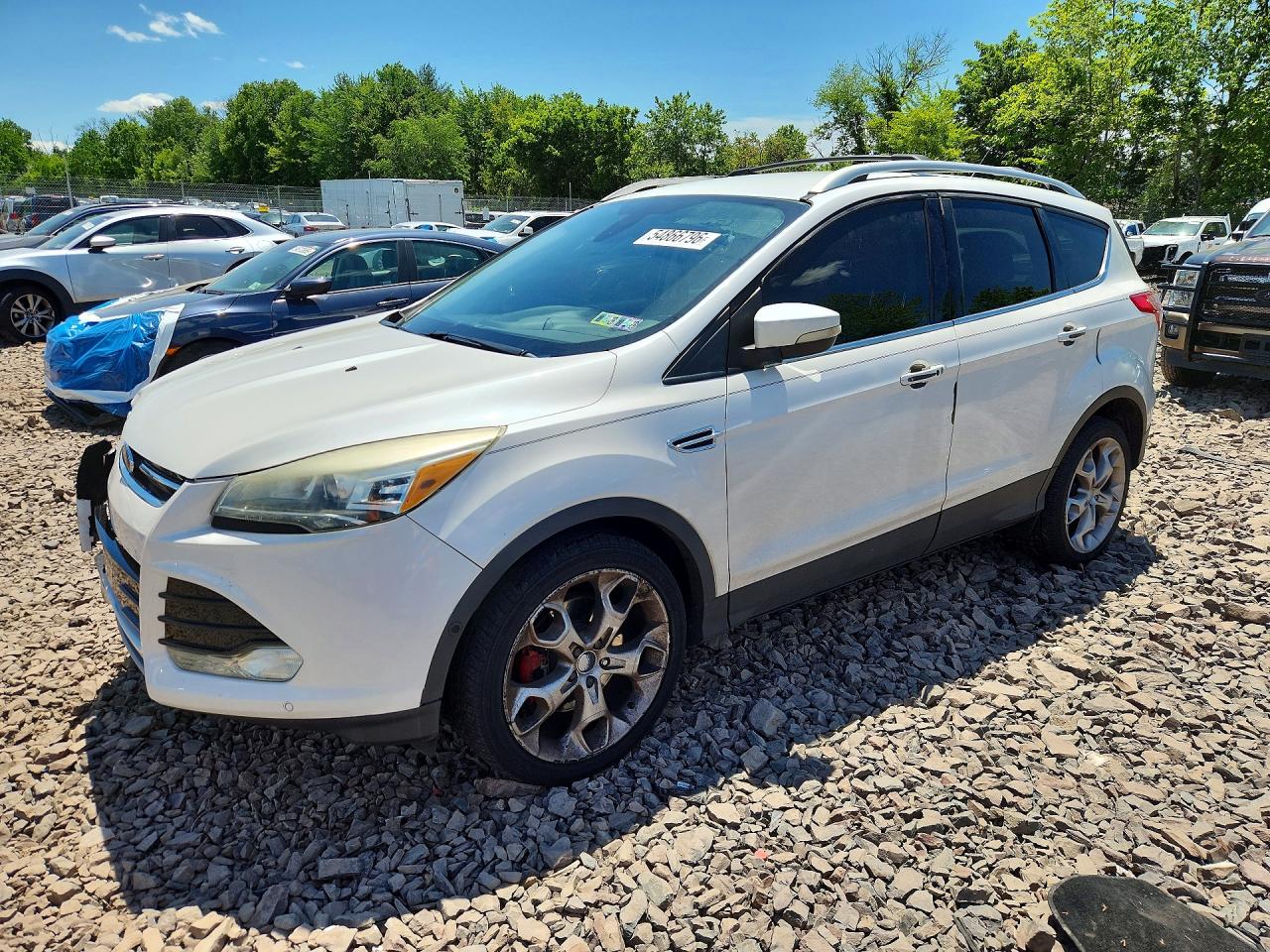 Salvage Ford Escape Image
