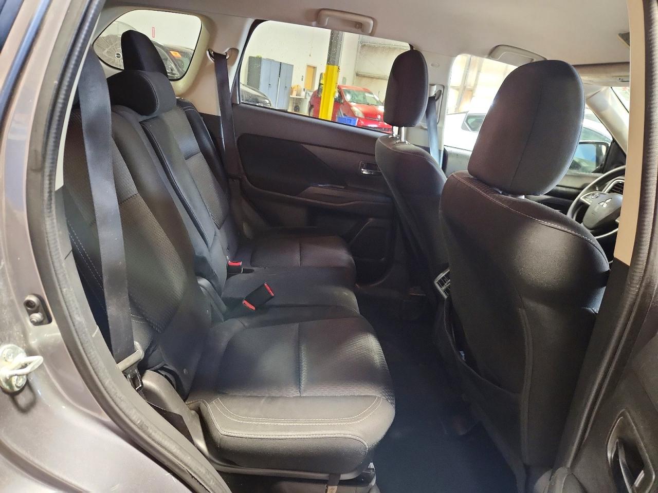Mitsubishi Outlander Es