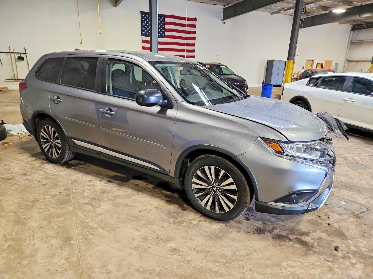 Mitsubishi Outlander Es