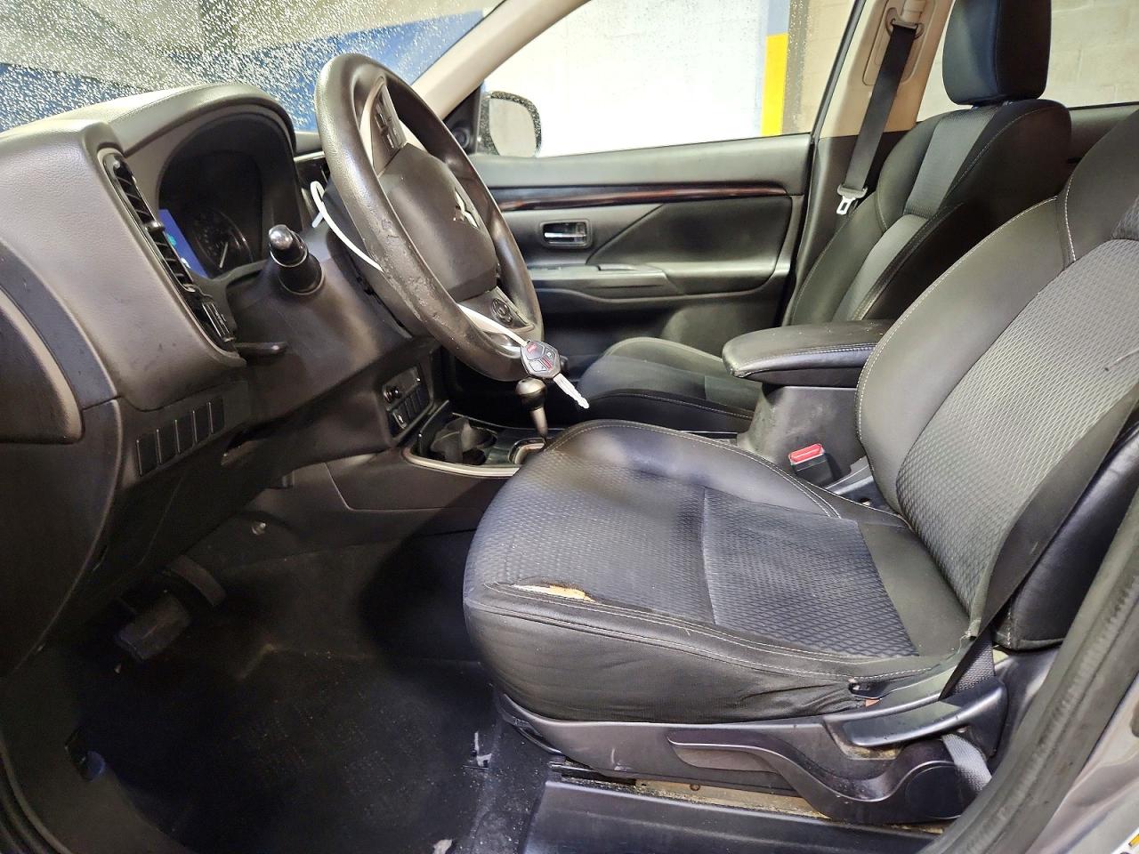 Mitsubishi Outlander Es