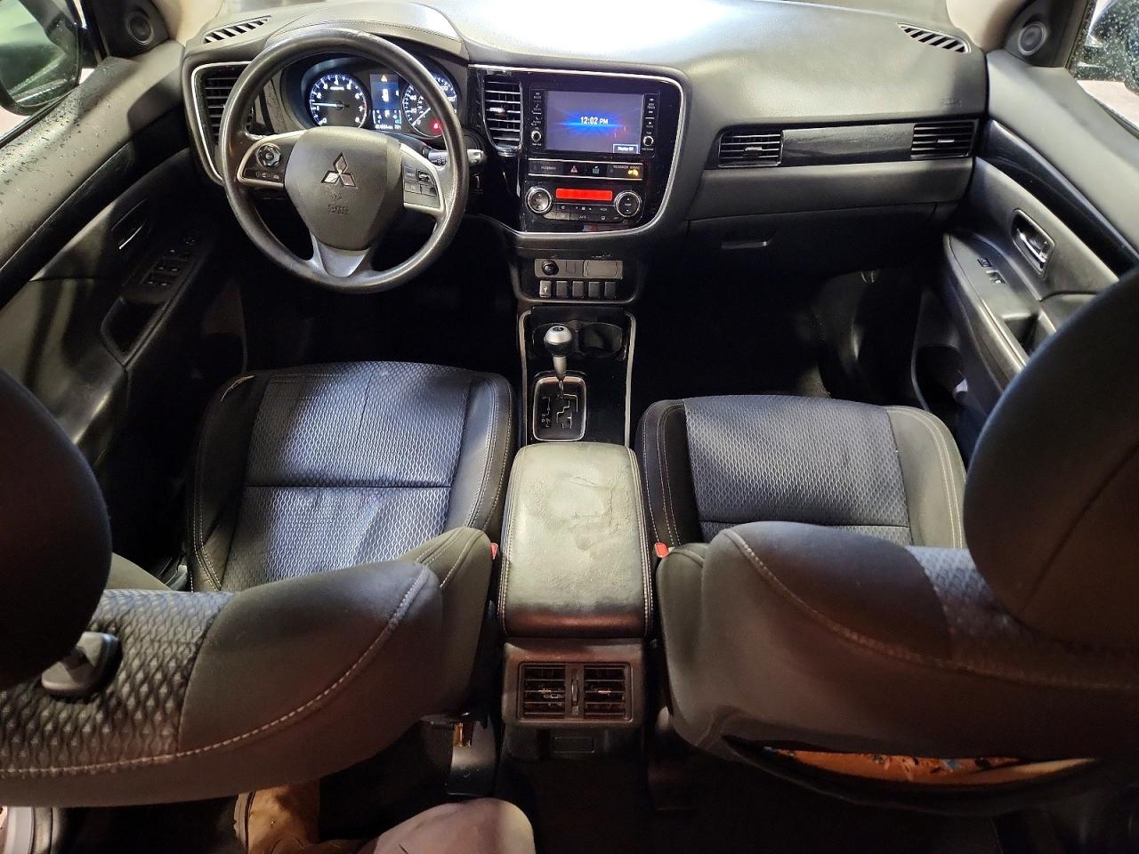 Mitsubishi Outlander Es