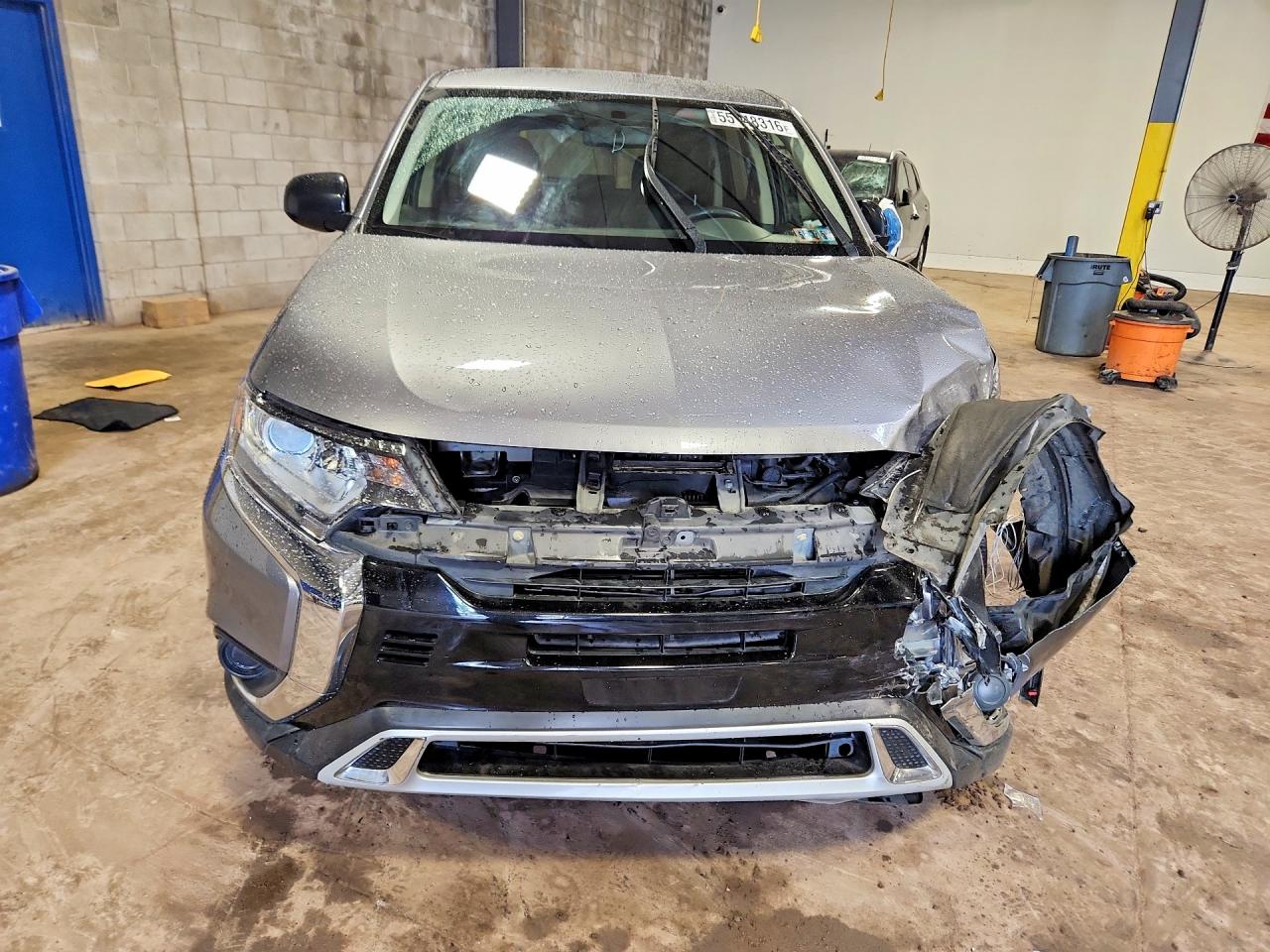 Mitsubishi Outlander Es