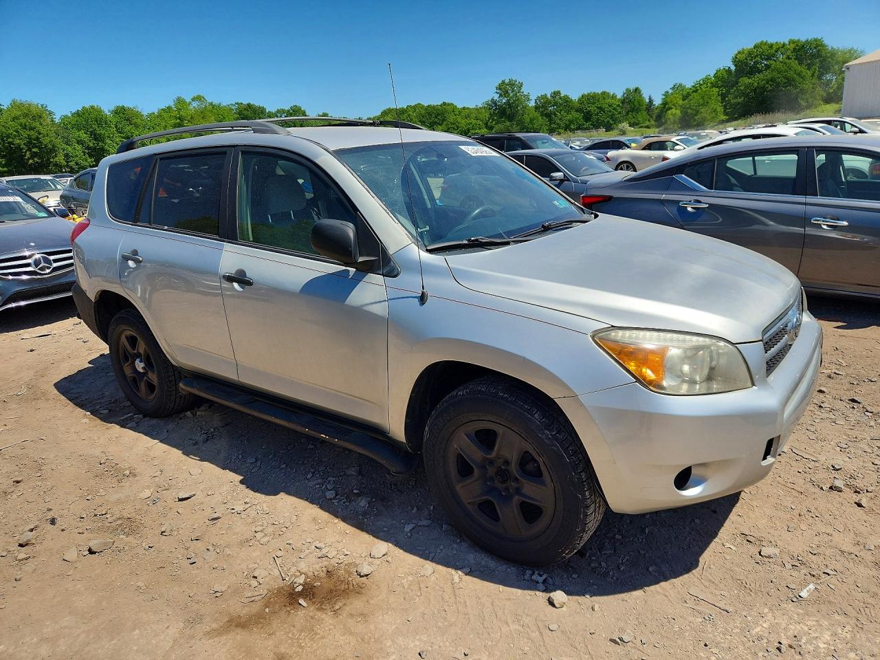 Toyota RAV4 Base