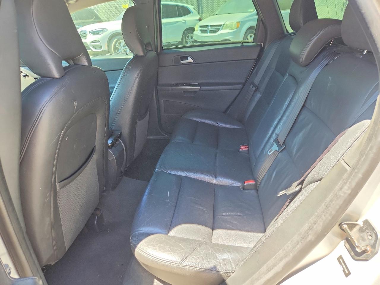 Volvo V50 T5