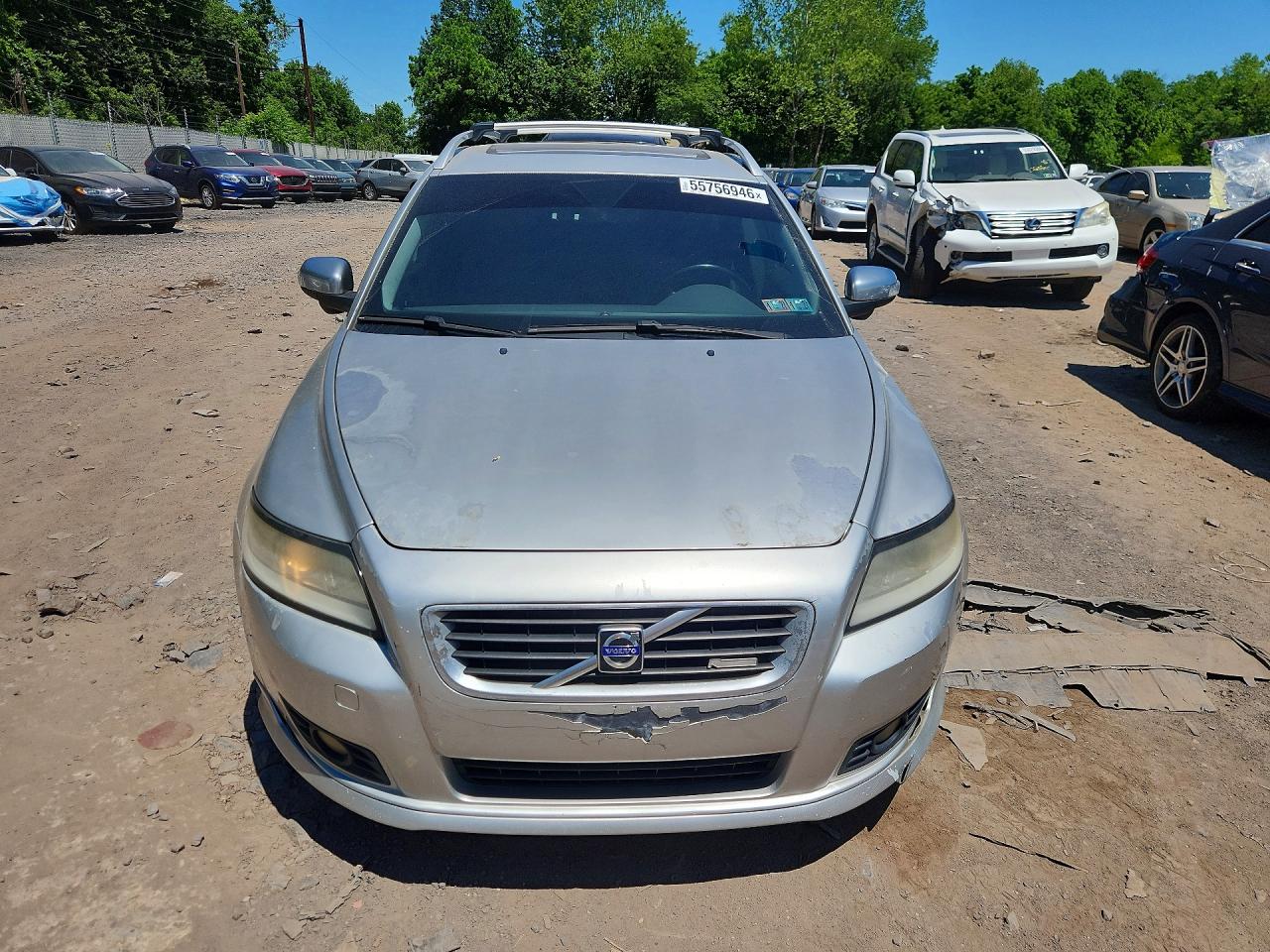 Volvo V50 T5