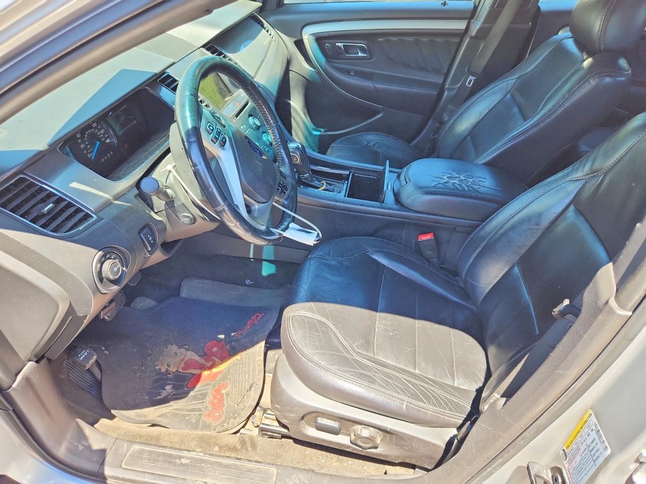 Ford Taurus Sel