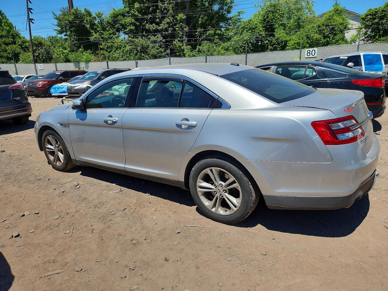 Ford Taurus Sel