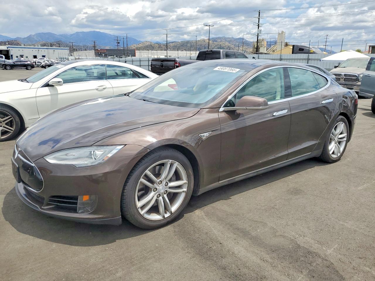 Salvage Tesla Model S Image