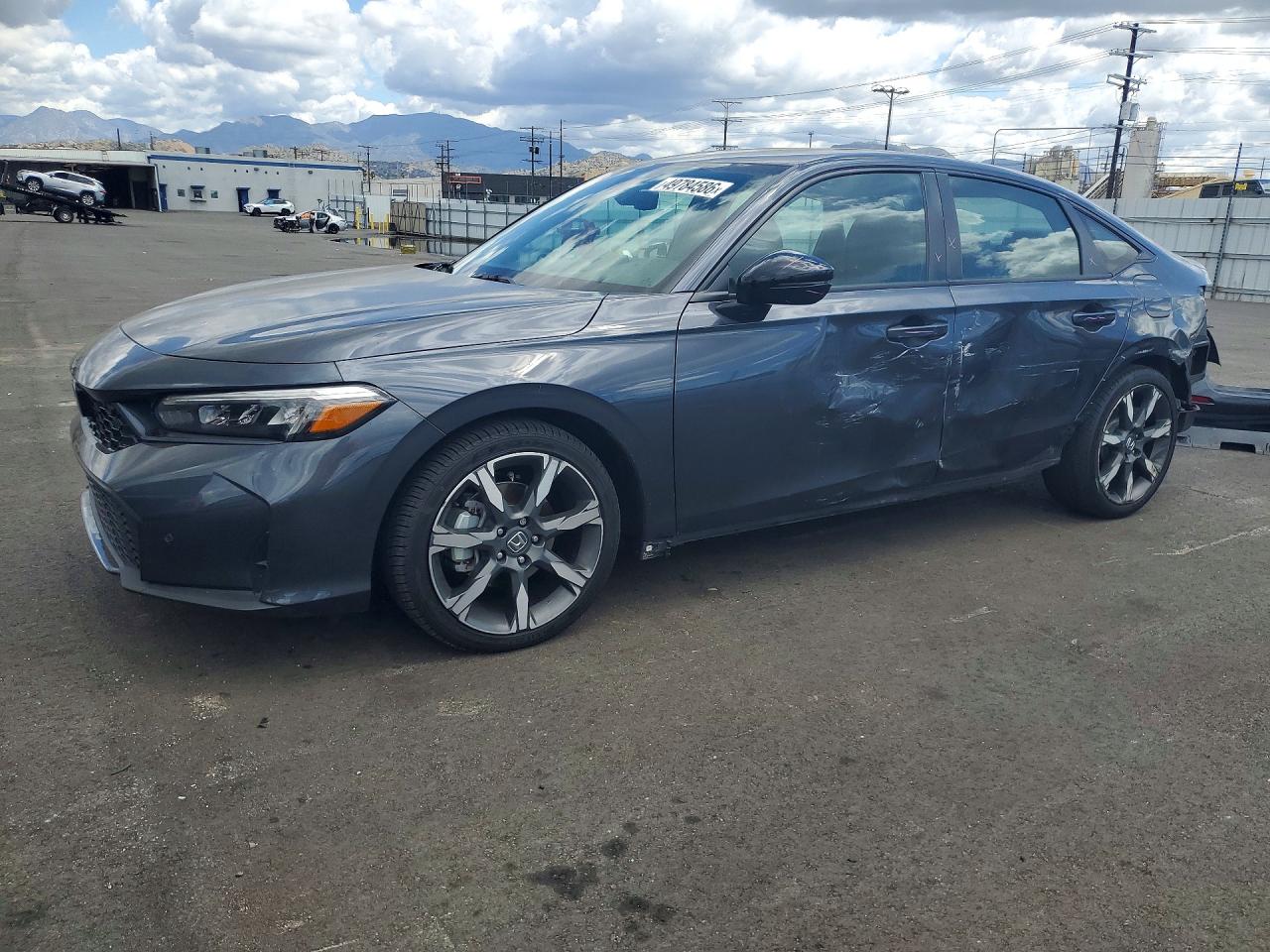 Salvage Honda Civic Image
